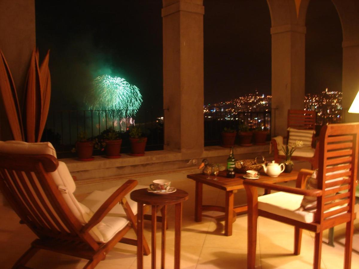 Private Pool Apt. With Great View 푼샬 외부 사진