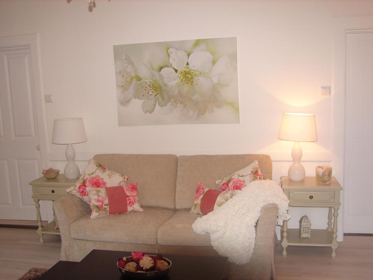 Private Pool Apt. With Great View 푼샬 객실 사진